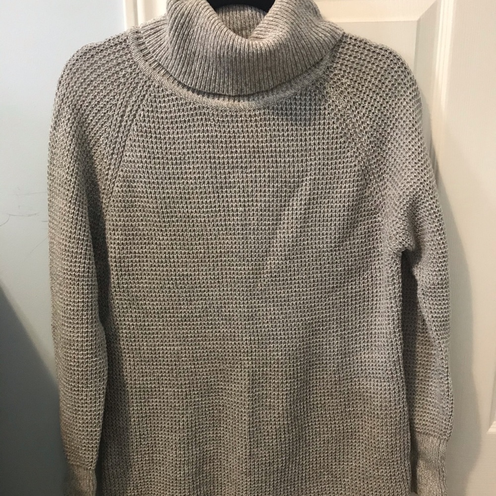 Mendocino turtleneck